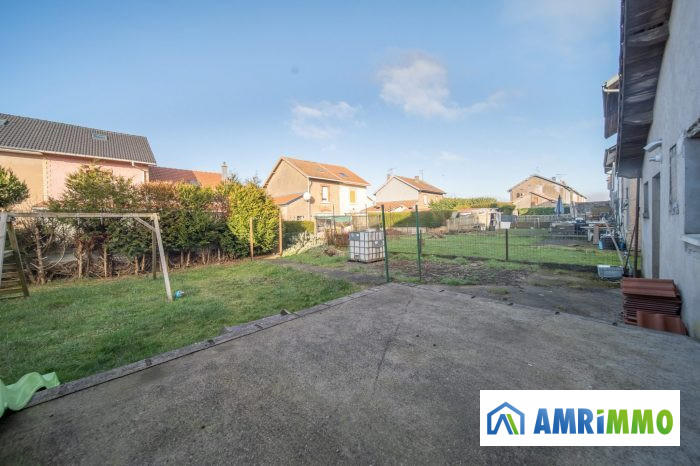 Maison - 125 m² - 4 pièces