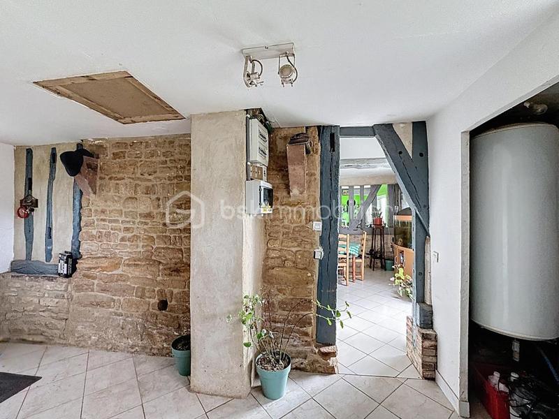 Maison - 5 432 m² - 5 pièces