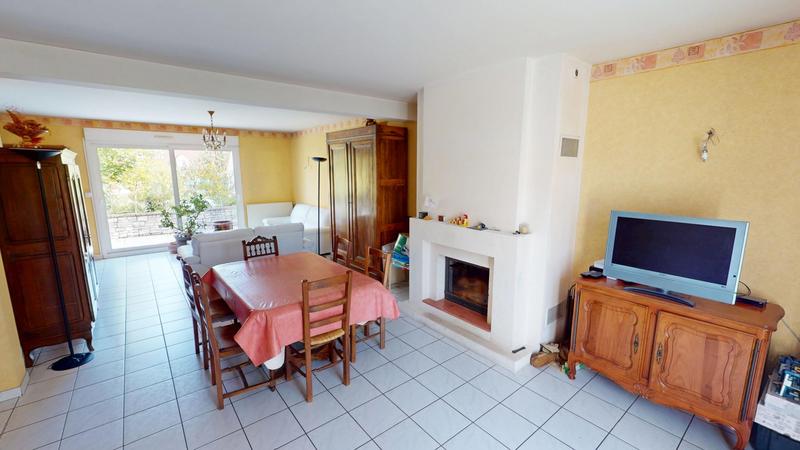 Maison - 120 m² - 6 pièces