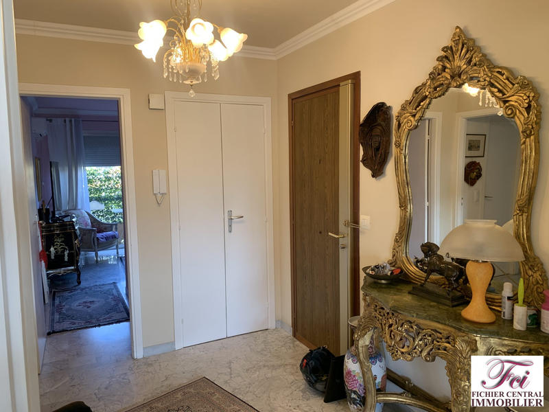 Appartement - 123 m² - 5 pièces