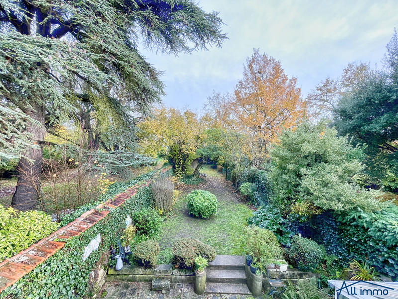 Maison ancienne - 180 m² - 6 pièces