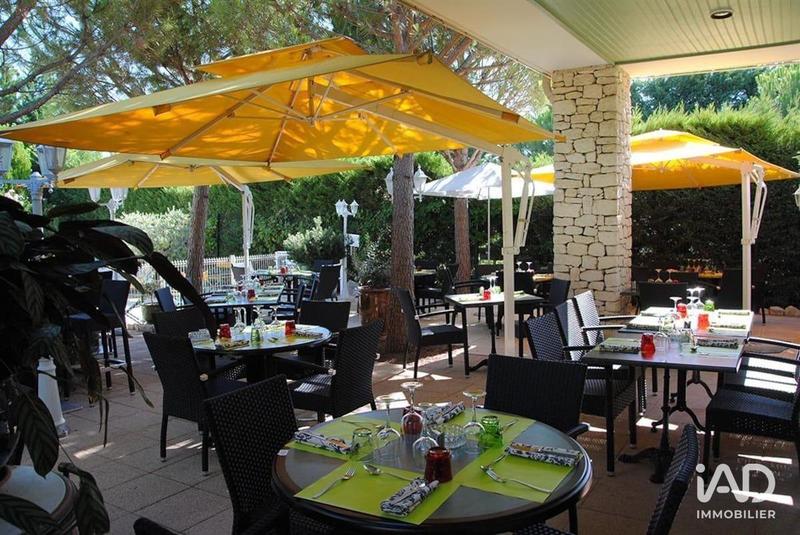 Local commercial - 1 750 m²