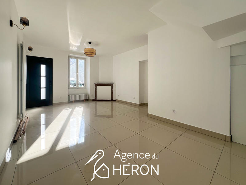 Maison - 81 m² - 5 pièces