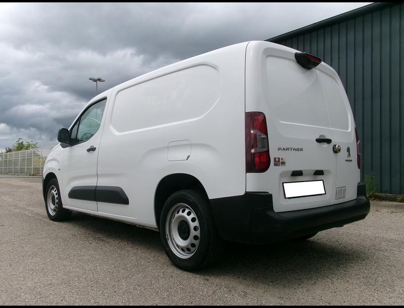 Peugeot Partner Bhdi 100 Asphalt Long Bvm
