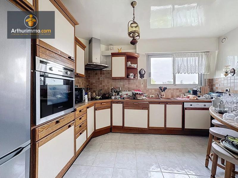 Appartement - 81 m² - 4 pièces