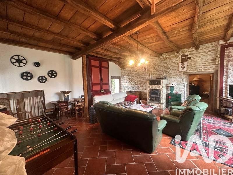 Maison de village - 220 m² - 7 pièces