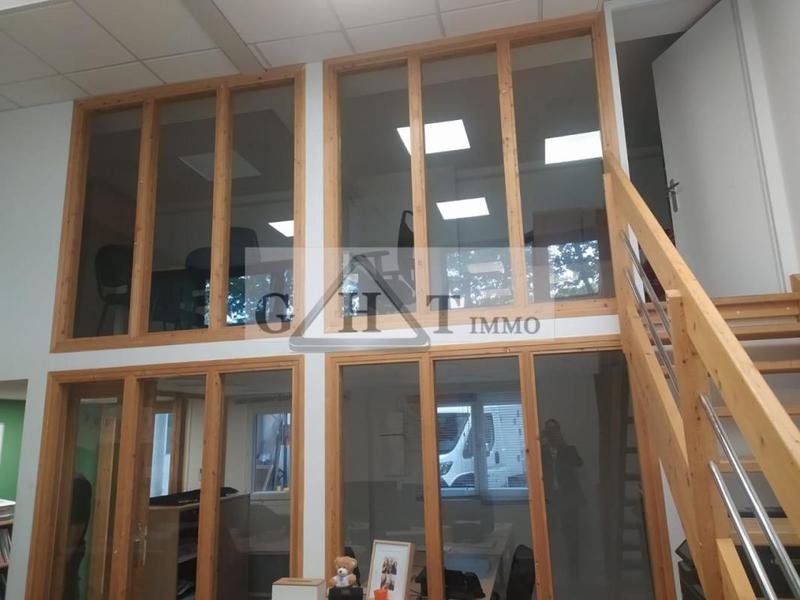 Entrepôt - 2 906 m²