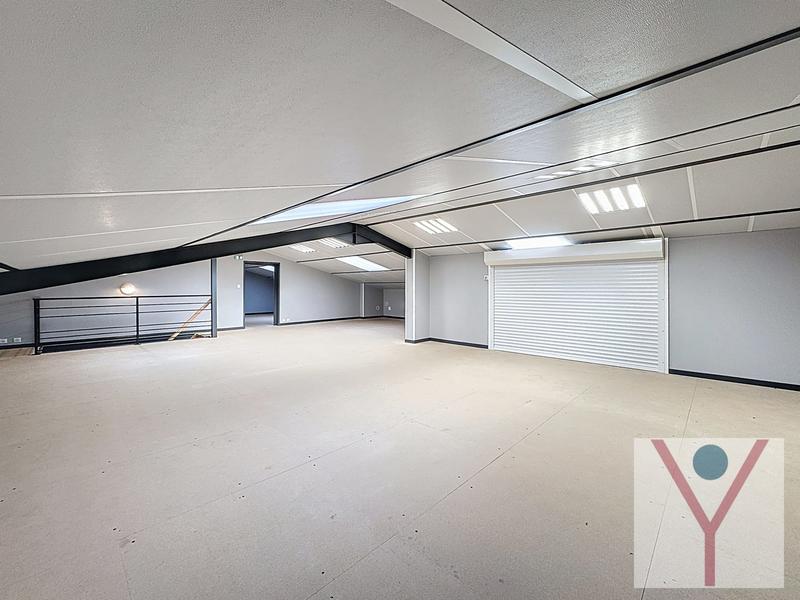 Local commercial - 284 m²