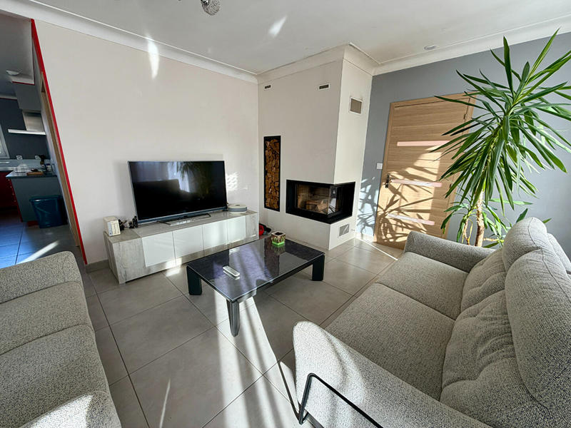 Maison - 205 m² - 7 pièces