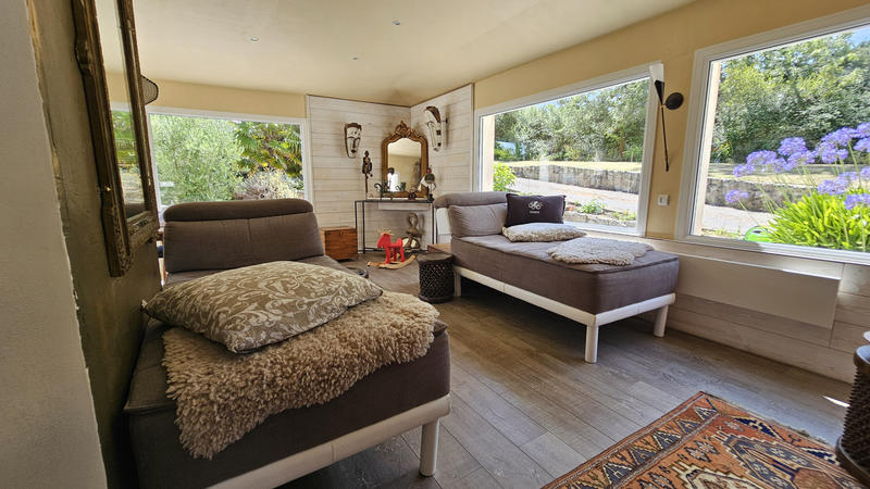 Maison - 162 m² - 7 pièces