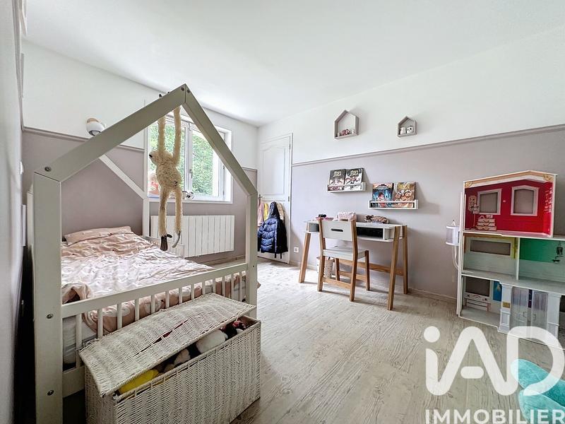 Maison - 140 m² - 6 pièces