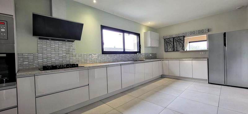 Villa - 138 m² - 6 pièces