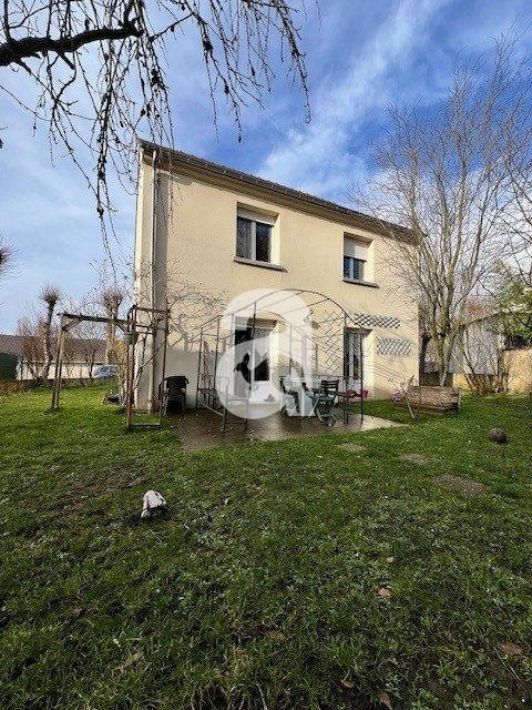 Maison - 108 m² - 6 pièces