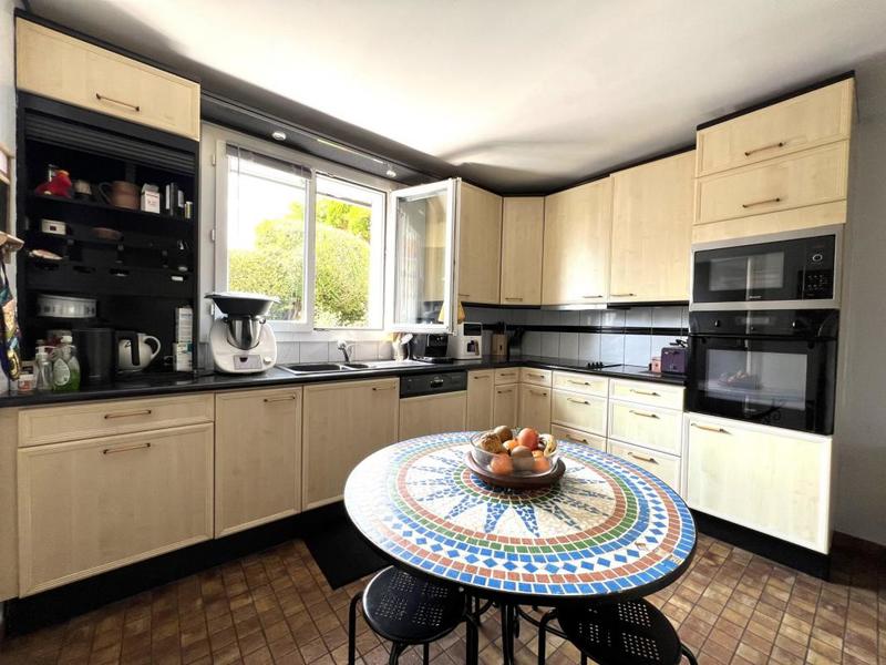 Maison - 162 m² - 7 pièces