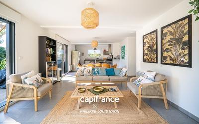 Maison - 96 m² - 5 pièces