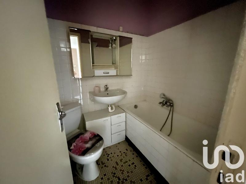 Maison - 330 m² - 13 pièces