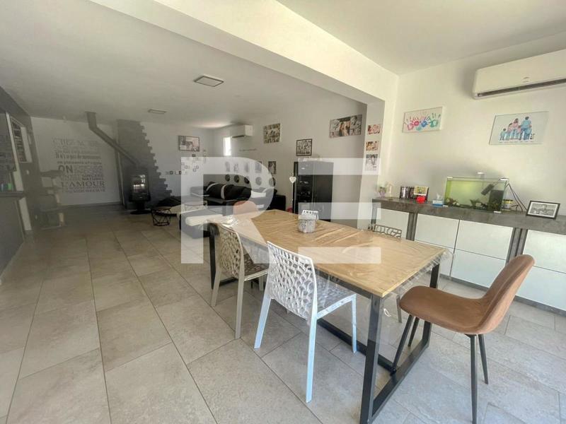 Villa - 165 m² - 8 pièces