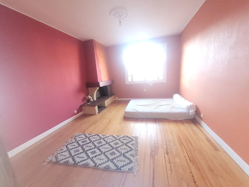 Maison - 176 m² - 7 pièces