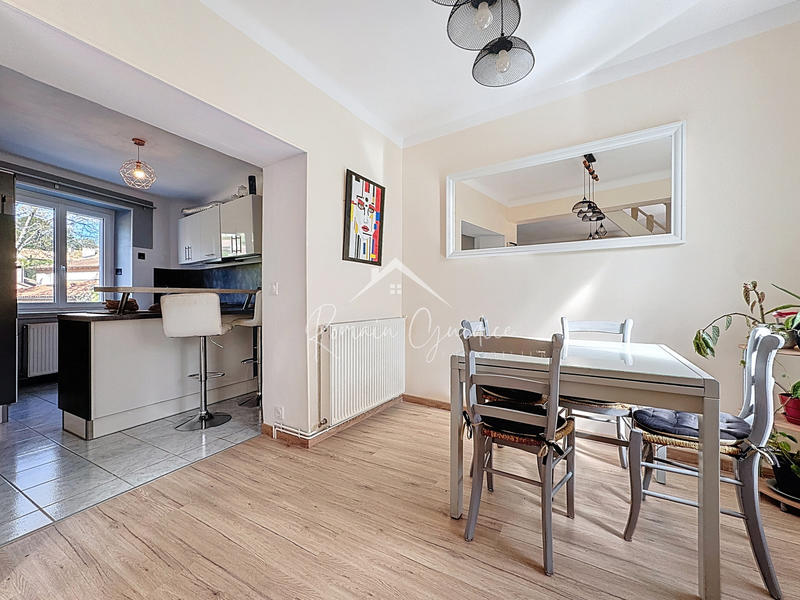 Maison - 103 m² - 5 pièces