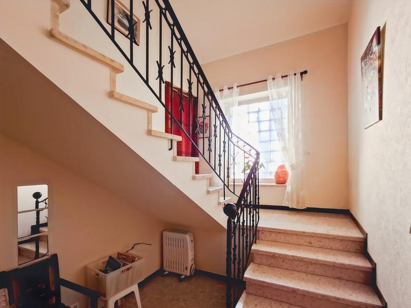 Maison - 176 m² - 6 pièces