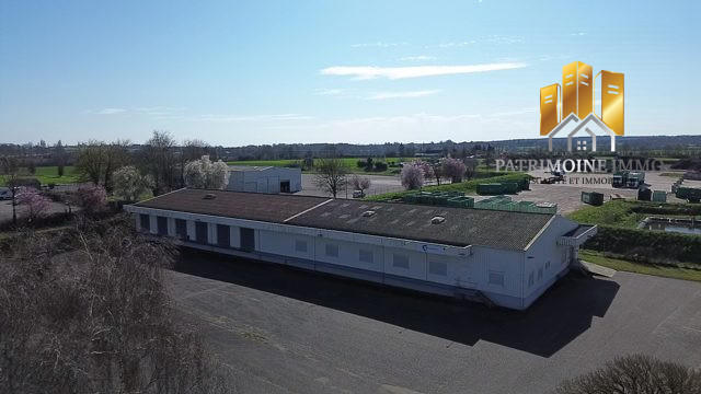 Local d'activités - 1 250 m²