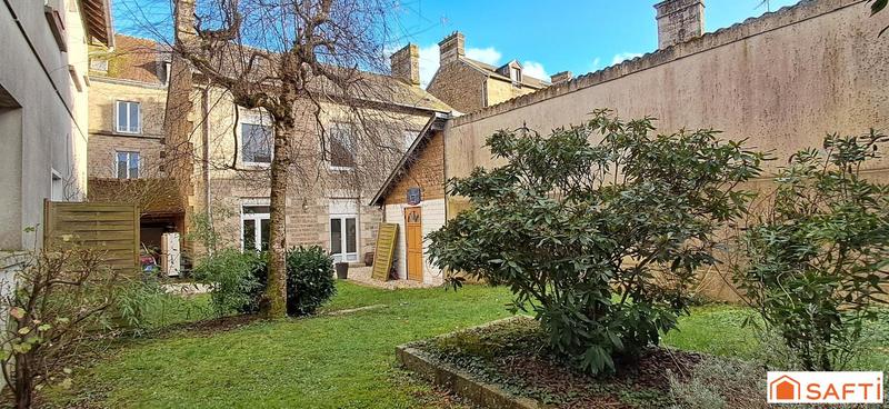 Maison - 168 m² - 8 pièces