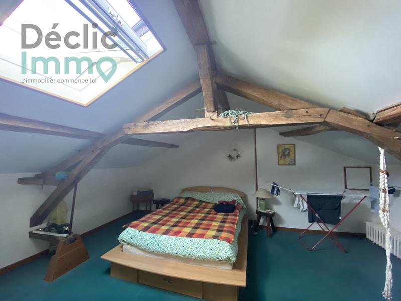 Maison - 249 m² - 7 pièces