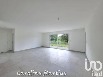 Maison - 94 m² - 4 pièces