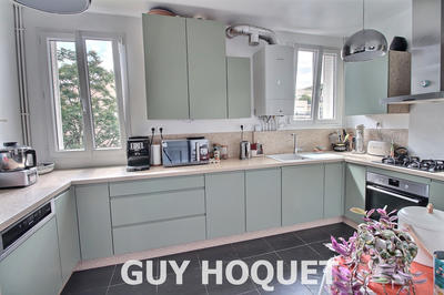 Appartement - 86 m² - 4 pièces