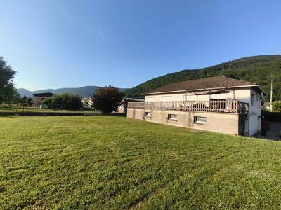 Maison de village - 180 m² - 5 pièces