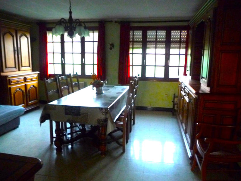 Maison - 107 m² - 6 pièces