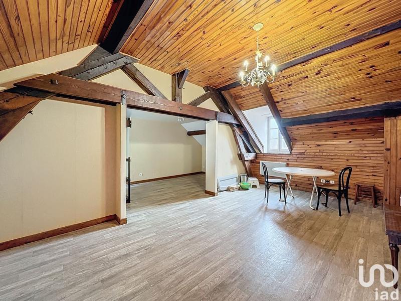 Local commercial - 758 m²