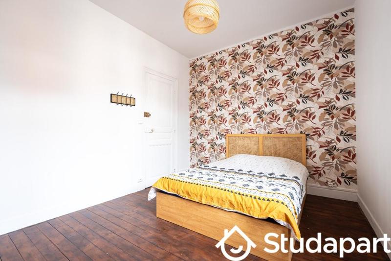 Chambre - 14 m² - 1 pièce