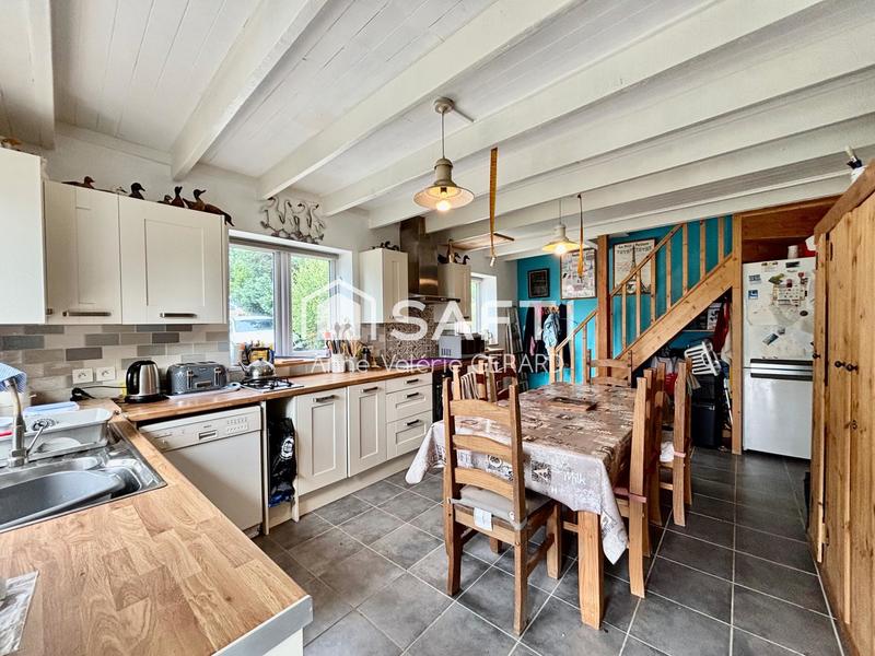 Maison - 162 m² - 7 pièces