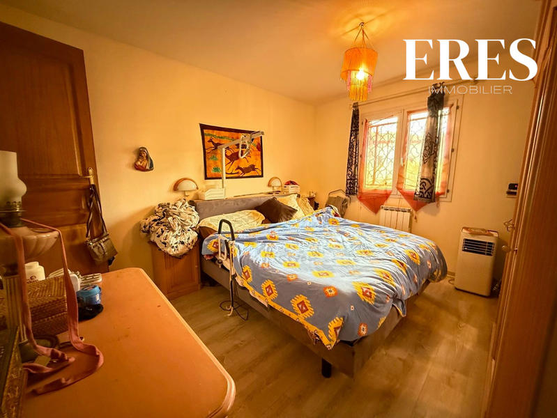 Maison ancienne - 250 m² - 7 pièces