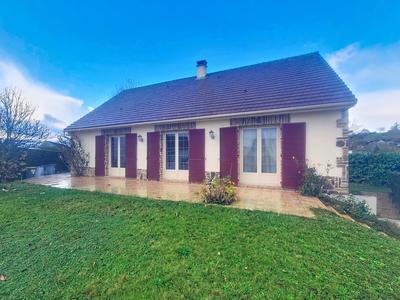 Maison - 111 m² - 5 pièces