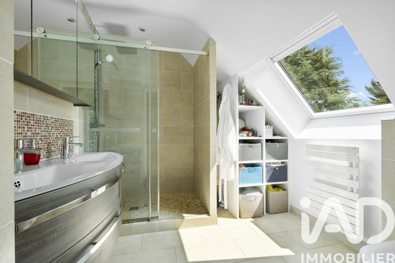 Maison - 158 m² - 6 pièces