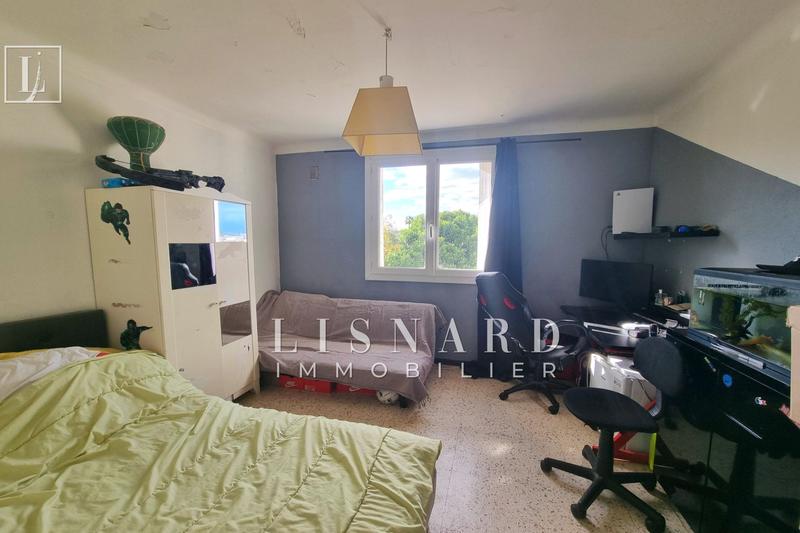 Appartement - 67 m² - 4 pièces