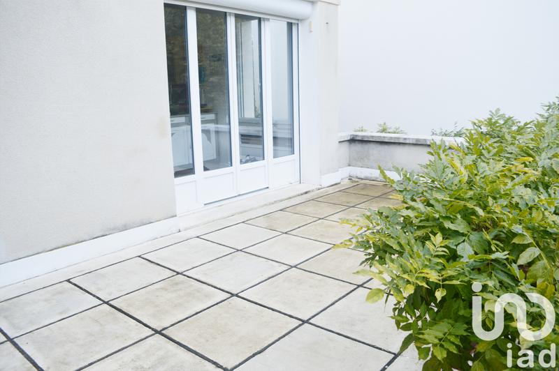 Maison - 220 m² - 9 pièces