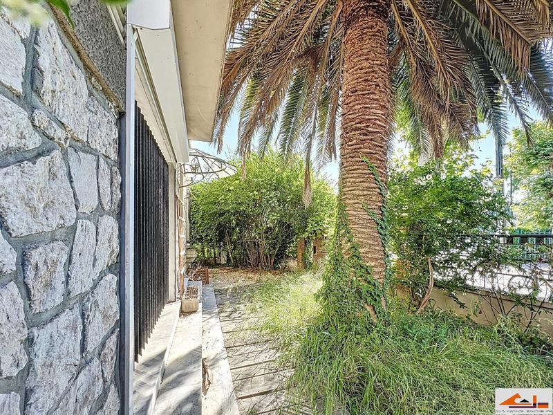 Immeuble - 150 m² - 7 pièces