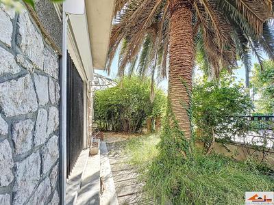 Immeuble - 150 m² - 7 pièces