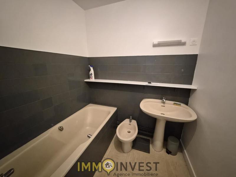 Appartement - 70 m² - 3 pièces