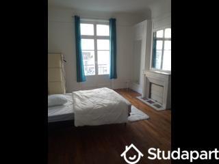 Chambre - 15 m² - 1 pièce