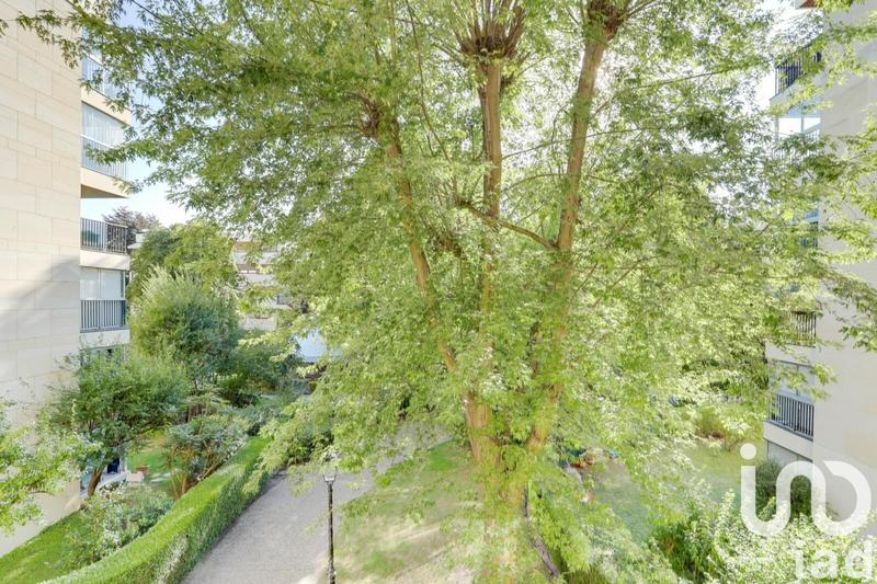 Appartement - 95 m² - 5 pièces