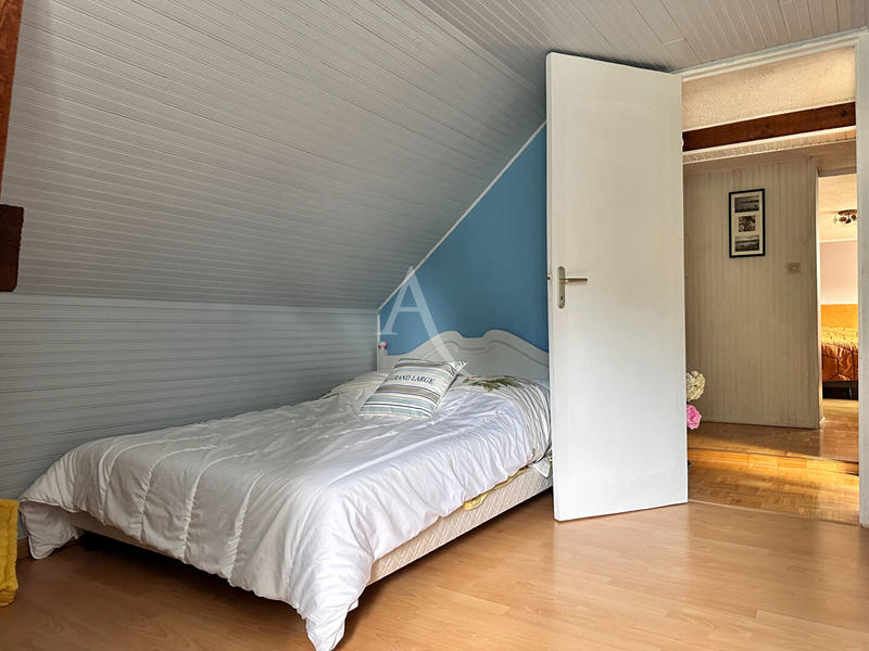 Maison - 124 m² - 7 pièces