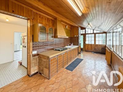 Maison - 98 m² - 5 pièces