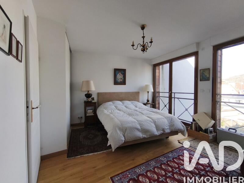 Appartement - 160 m² - 4 pièces