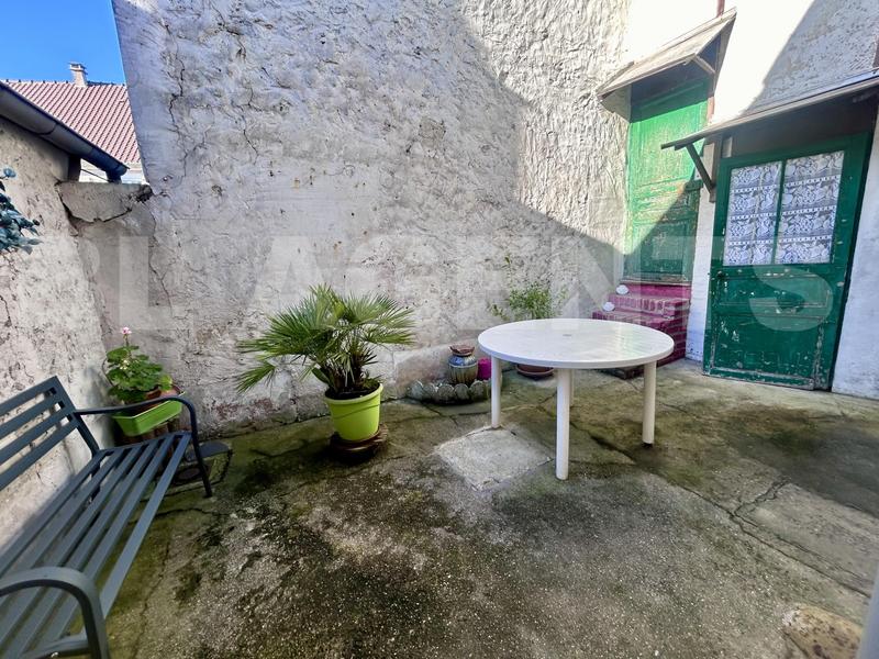 Maison de village - 74 m² - 4 pièces