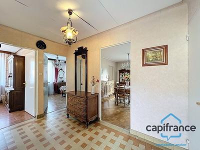 Maison - 122 m² - 6 pièces