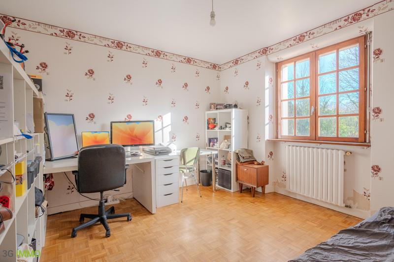 Maison traditionnelle - 150 m² - 6 pièces